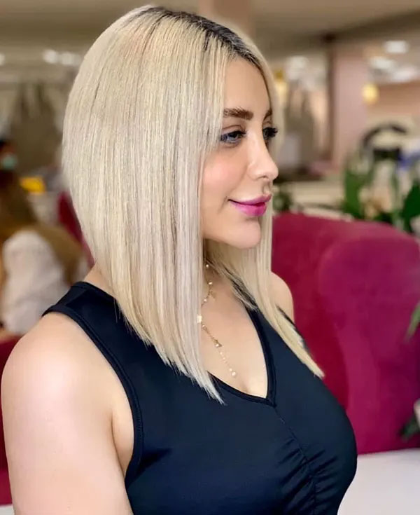 Long Inverted Bob With Layers