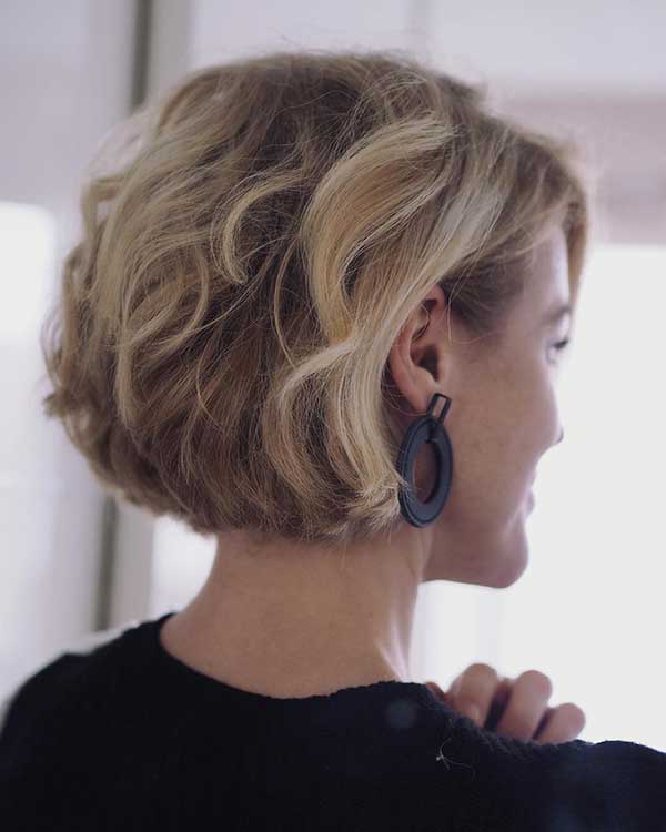 Messy Bob Hairstyles For Over 50